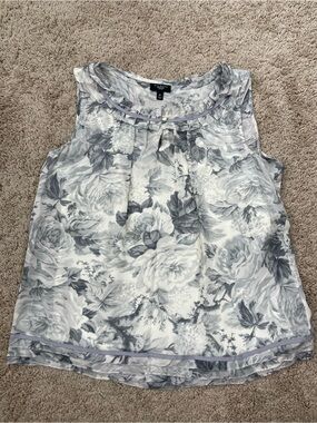 Talbots Silk Gray and White Floral Ruffled Neck Sleeveless Blouse